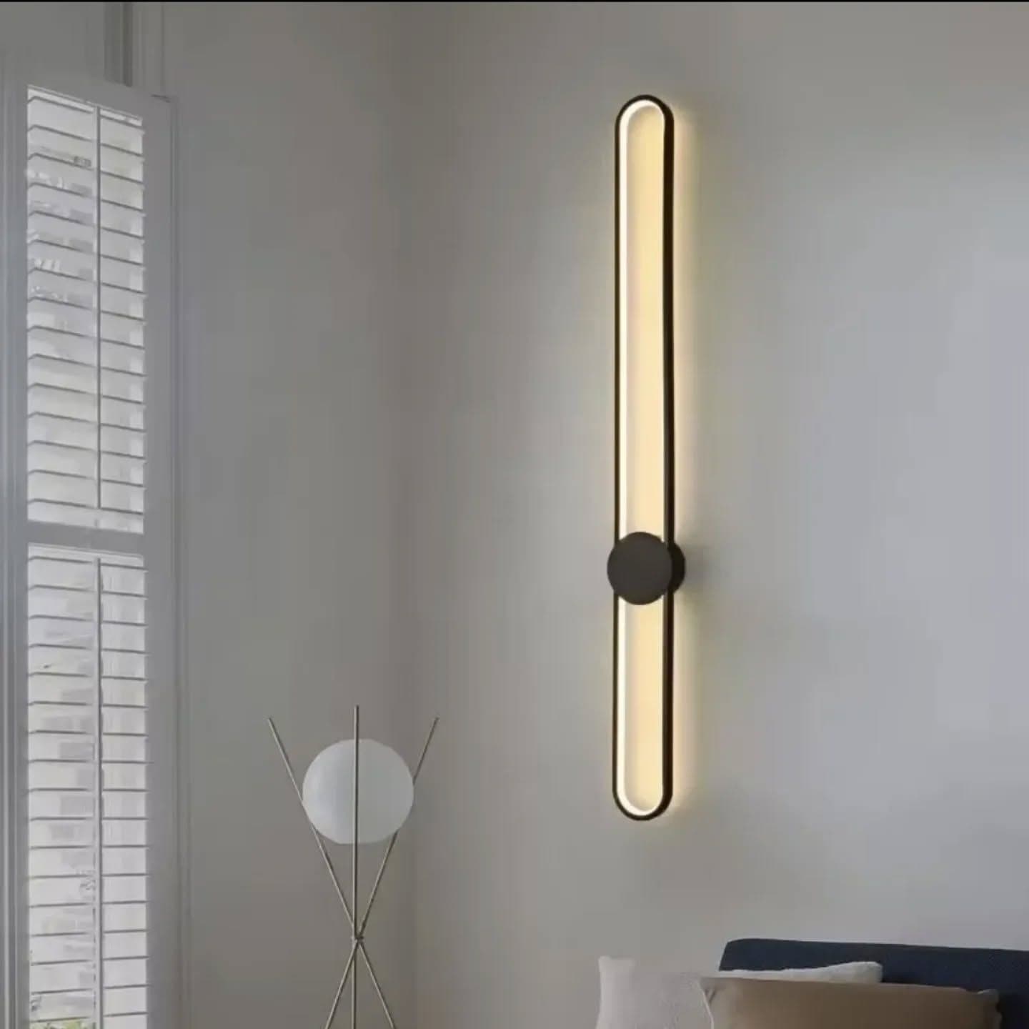 Modern Black LED Wall Light with Warm White Glow