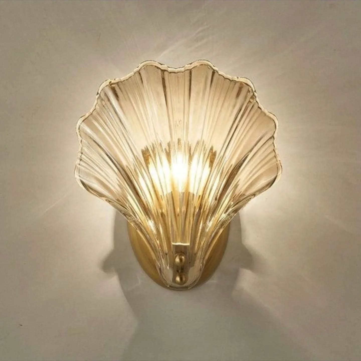 Modern Gold Fluted Glass Seashell Wall Light
