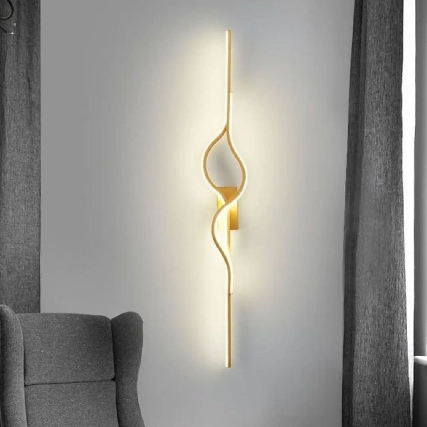 Modern Gold Wave LED Wall Light - Large
