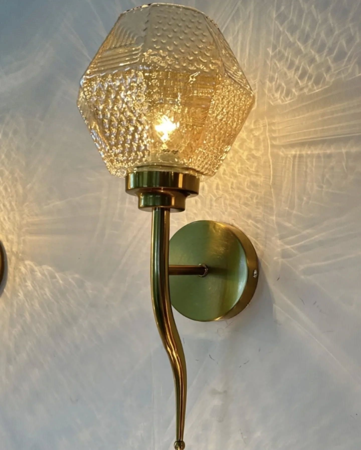 Vintage Gold Brass Art Deco Wall Light