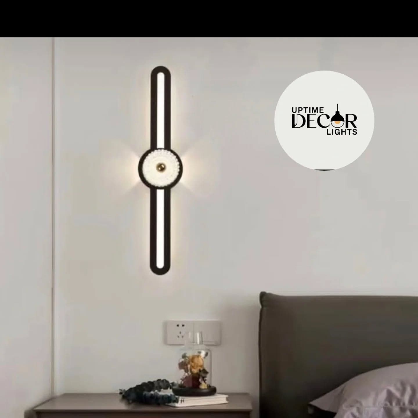 Modern Black and White LED Circular Wall Light