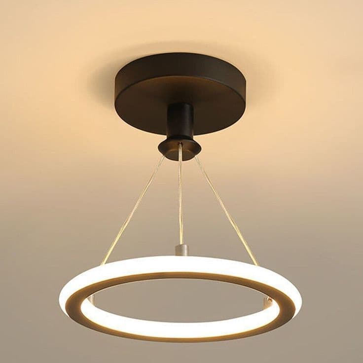 Minimalistic round black pendant