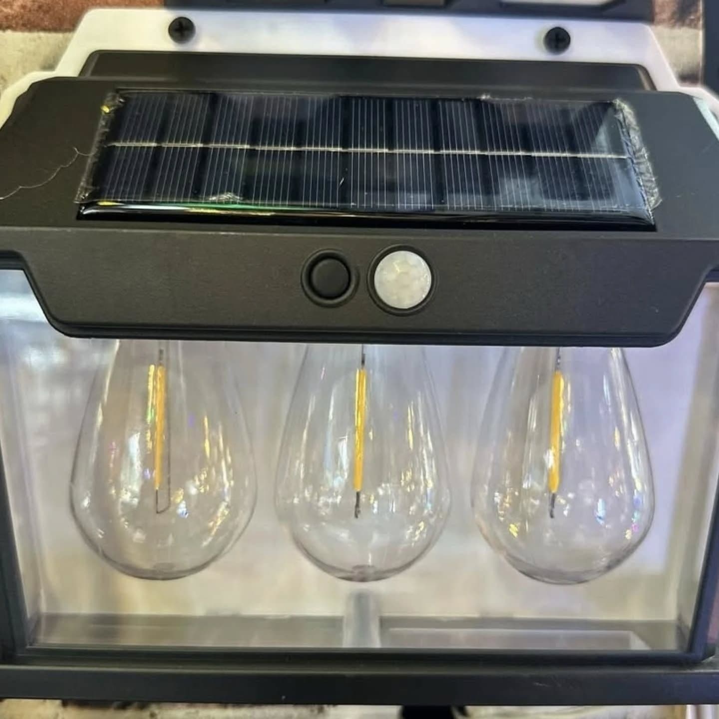 Vintage Black Solar-Powered Outdoor Wall Light with Motion Sensor